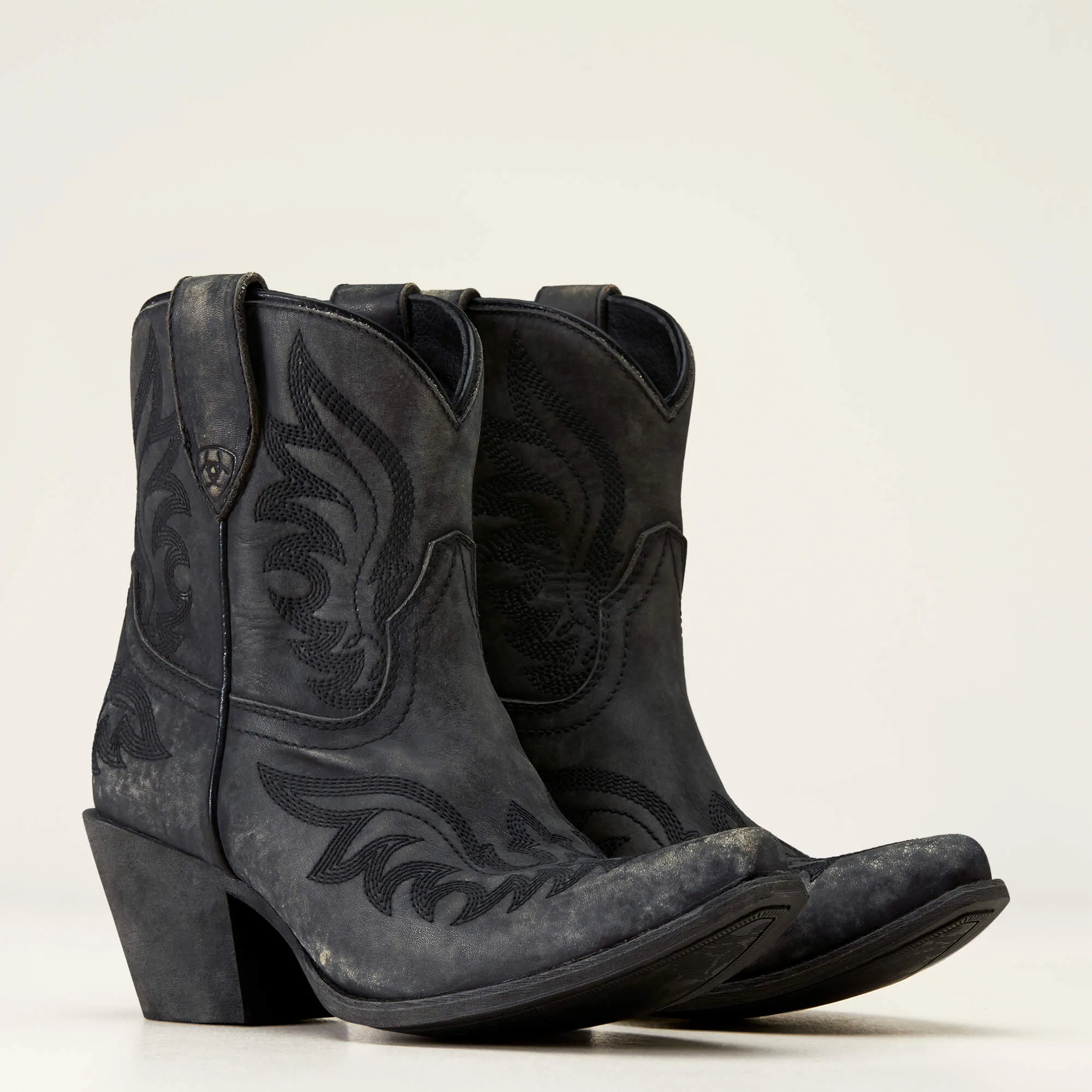 ARIAT WOMEN'S Style No. 10051169 Chandler Western Boot