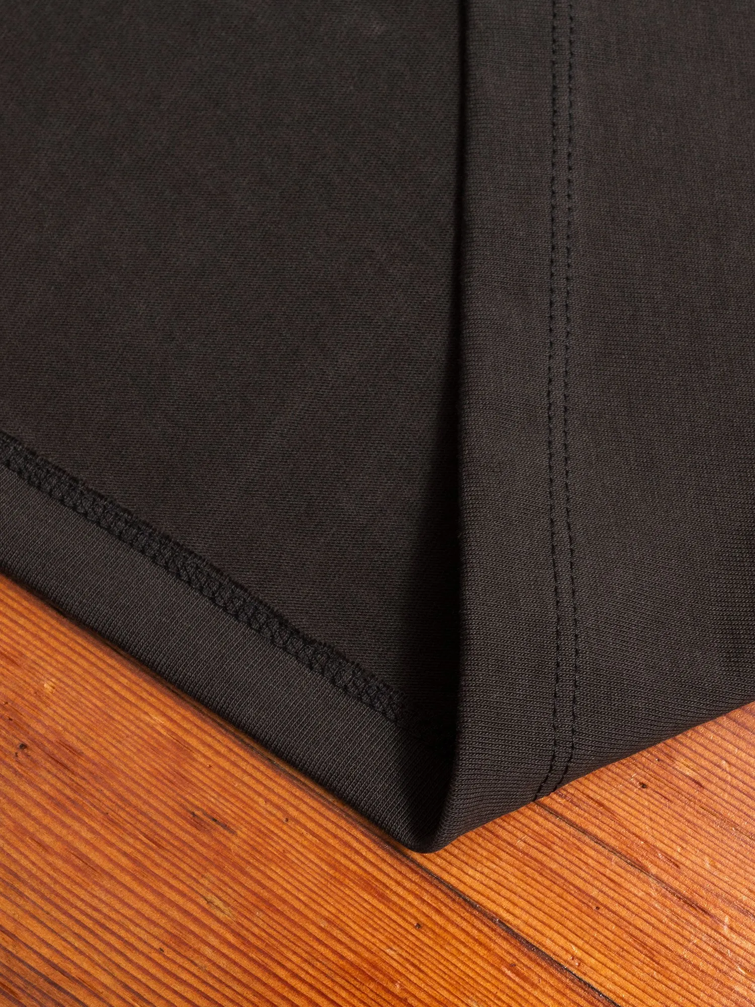 Basic T-Shirt in Charcoal