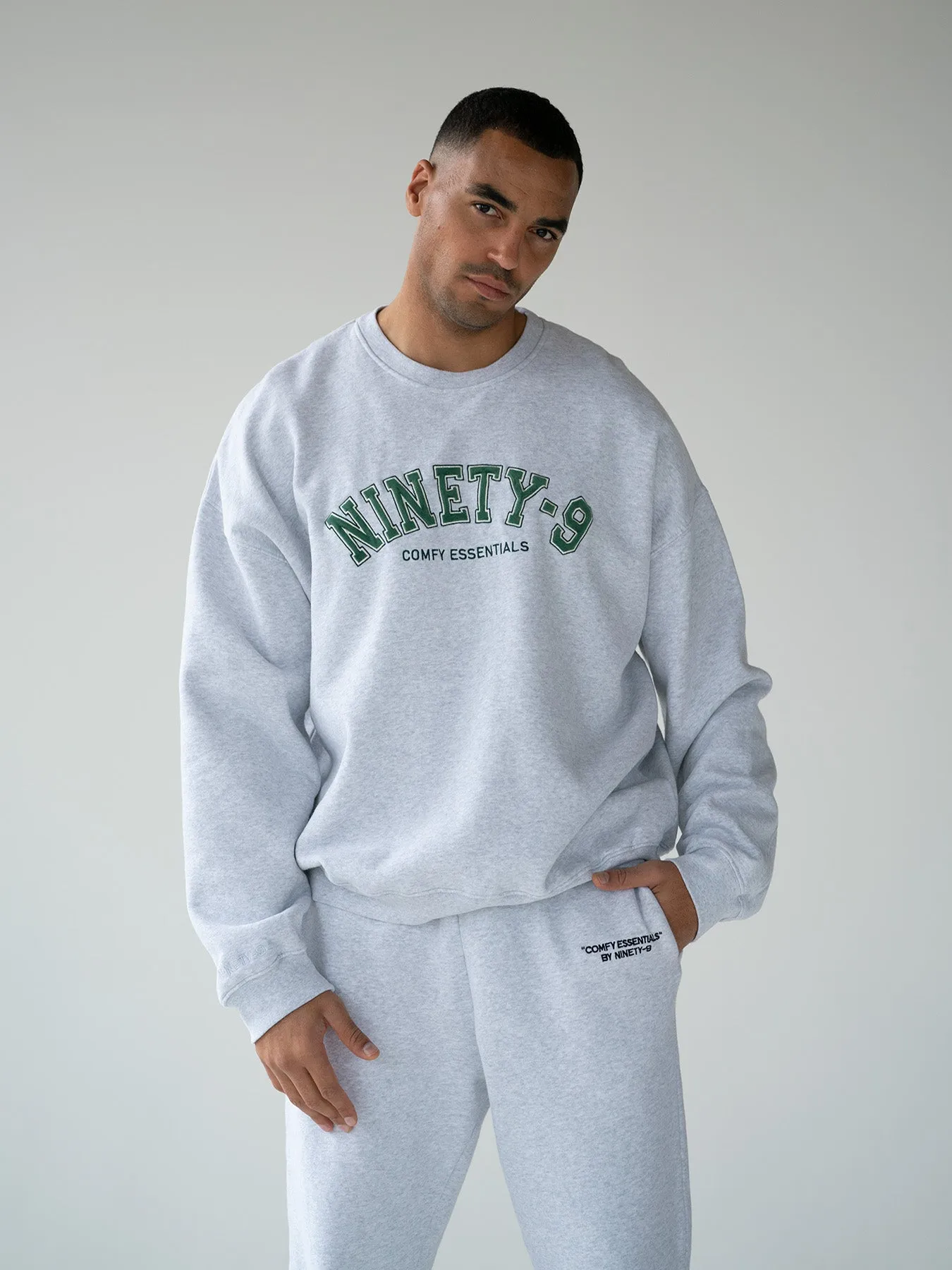 ESSENTIALS - College Sweater  •  Light Grey