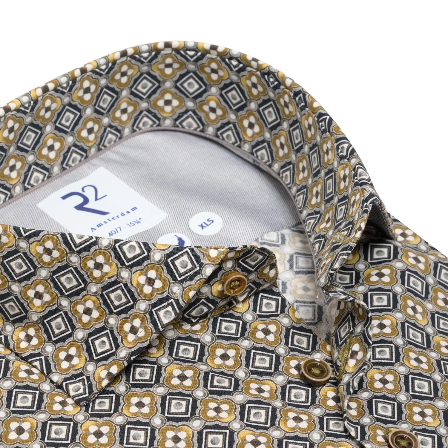 Extra long sleeves. Black gold print stretch shirt