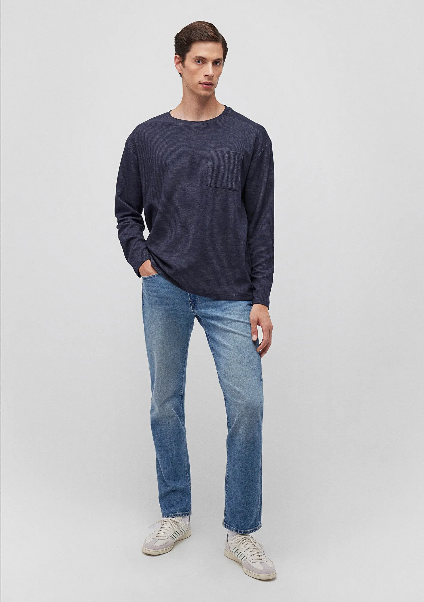 Navy Basic T-Shirt