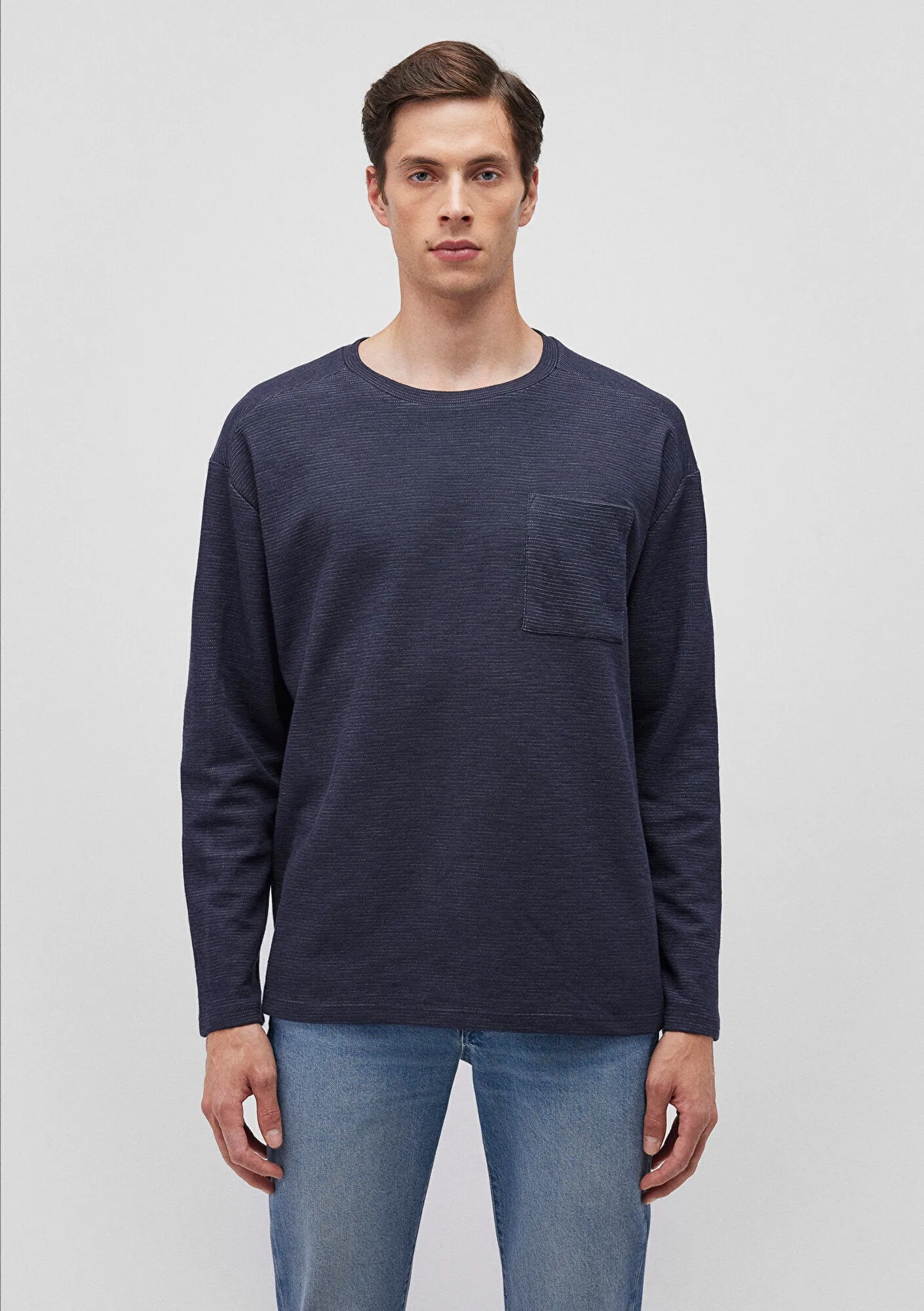 Navy Basic T-Shirt
