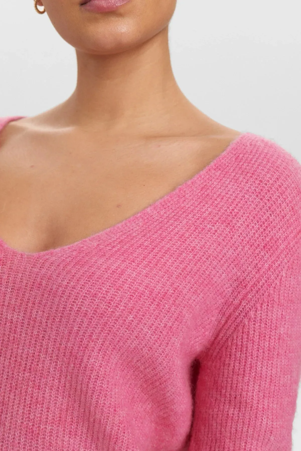 Numph Nuriette Pink Rib V Neck Wool Blend Jumper