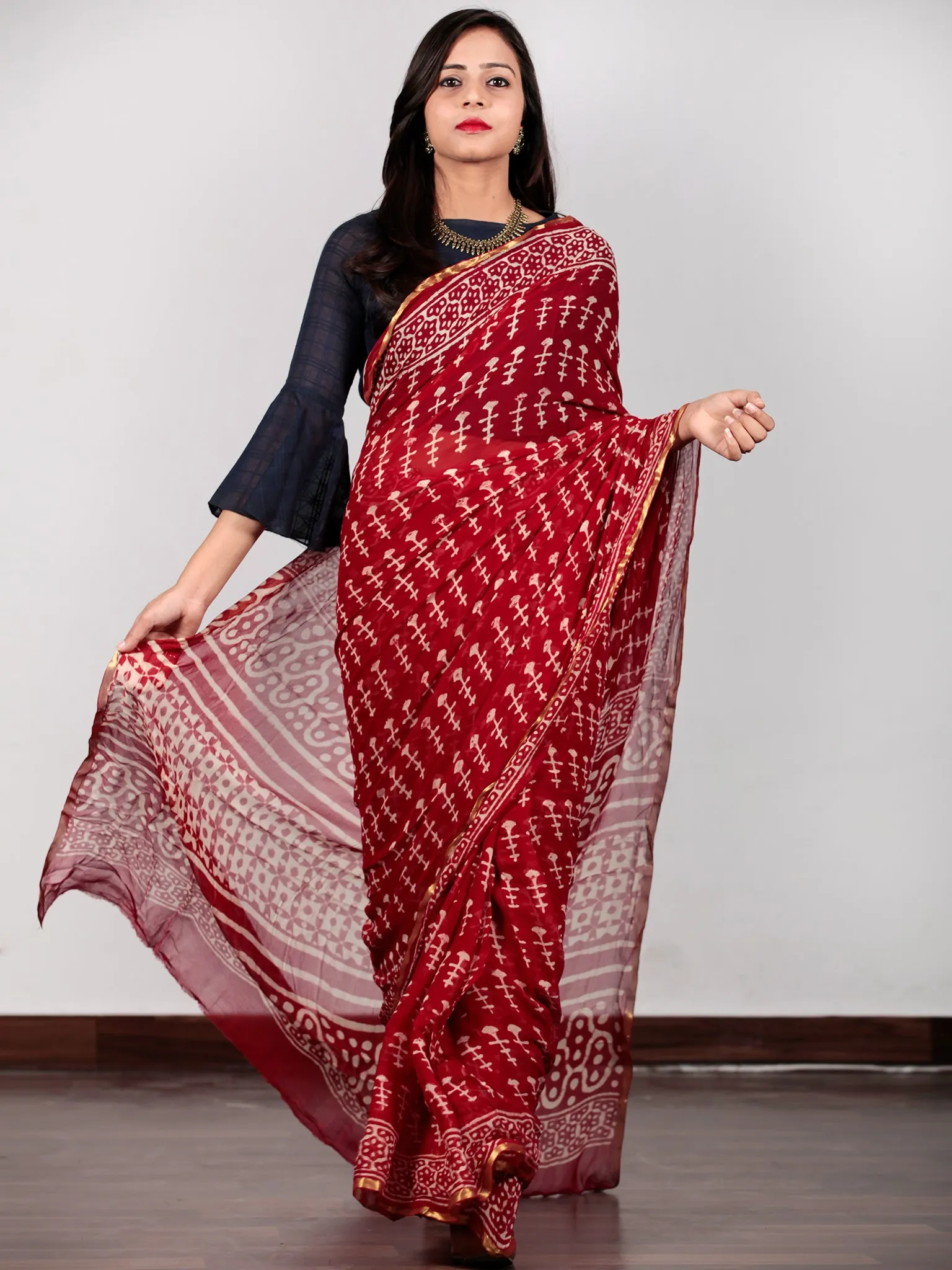 Red Ivory Hand Block Printed Chiffon Saree with Zari border - S031702732