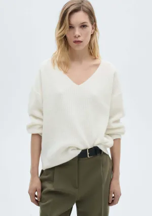 V-neck knit sweater - Light Beige