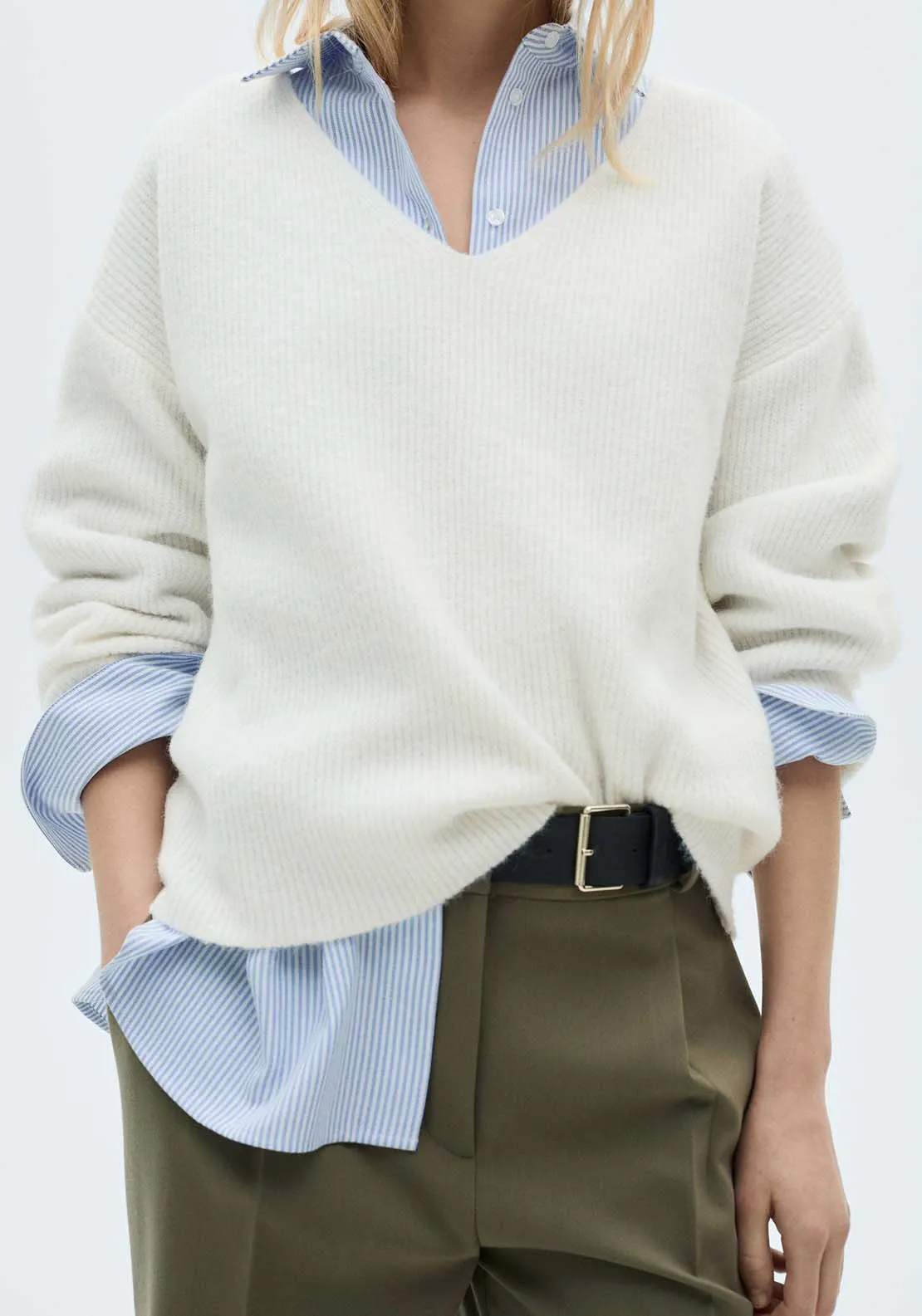 V-neck knit sweater - Light Beige