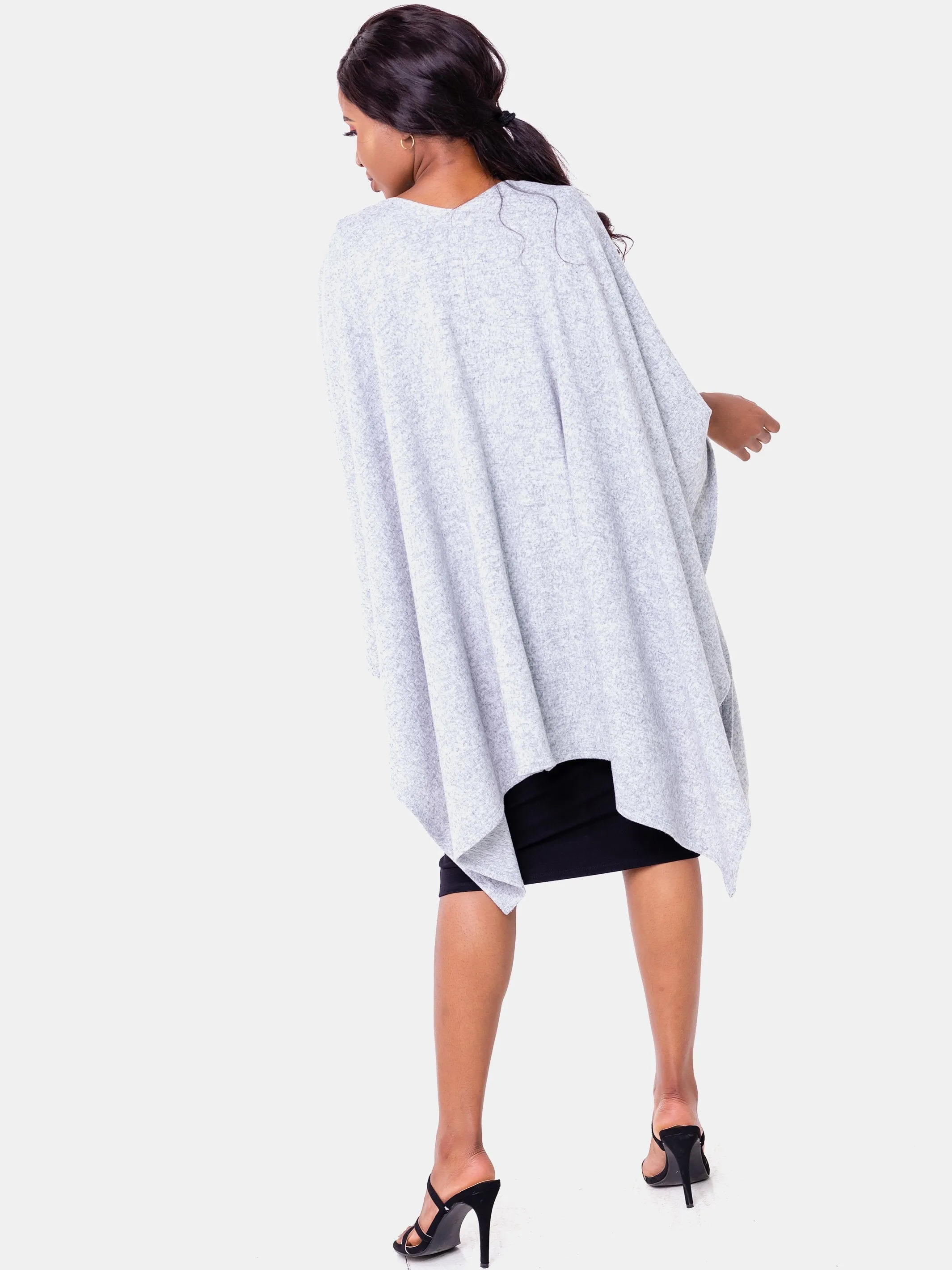 Vivo Tulia Shawl - Light Grey